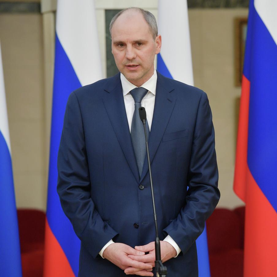 Украинский дрон атаковал жилой дом на территории Свердловской области. Беспилотник ВСУ атаковал столицу Свердловской области. В результате налёта был повреждён жилой дом, пострадавших нет