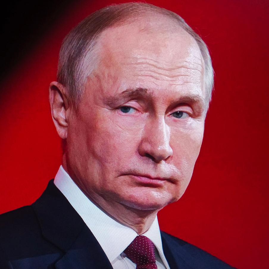 Стало известно, сколько россиян доверяют президенту России Владимиру Путину. Россияне рассказали о том, доверяют ли они президенту страны Владимиру Путину и одобряют ли его деятельность на посту главы государства