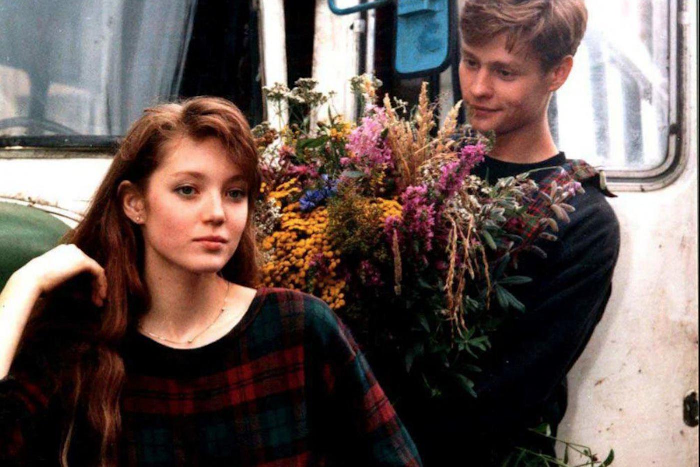 Мария Аниканова и Максим Разуваев в фильме "Завтра" ("Ядерная принцесса").