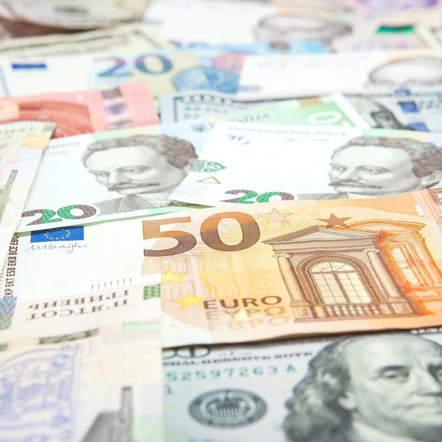 Эстония предложила союзникам новый способ финансирования Украины. Эстонские власти в ходе обсуждения вопроса дальнейшего финансирования нужд Украины предложили делать это через обложение пошлинами всего импорта из России