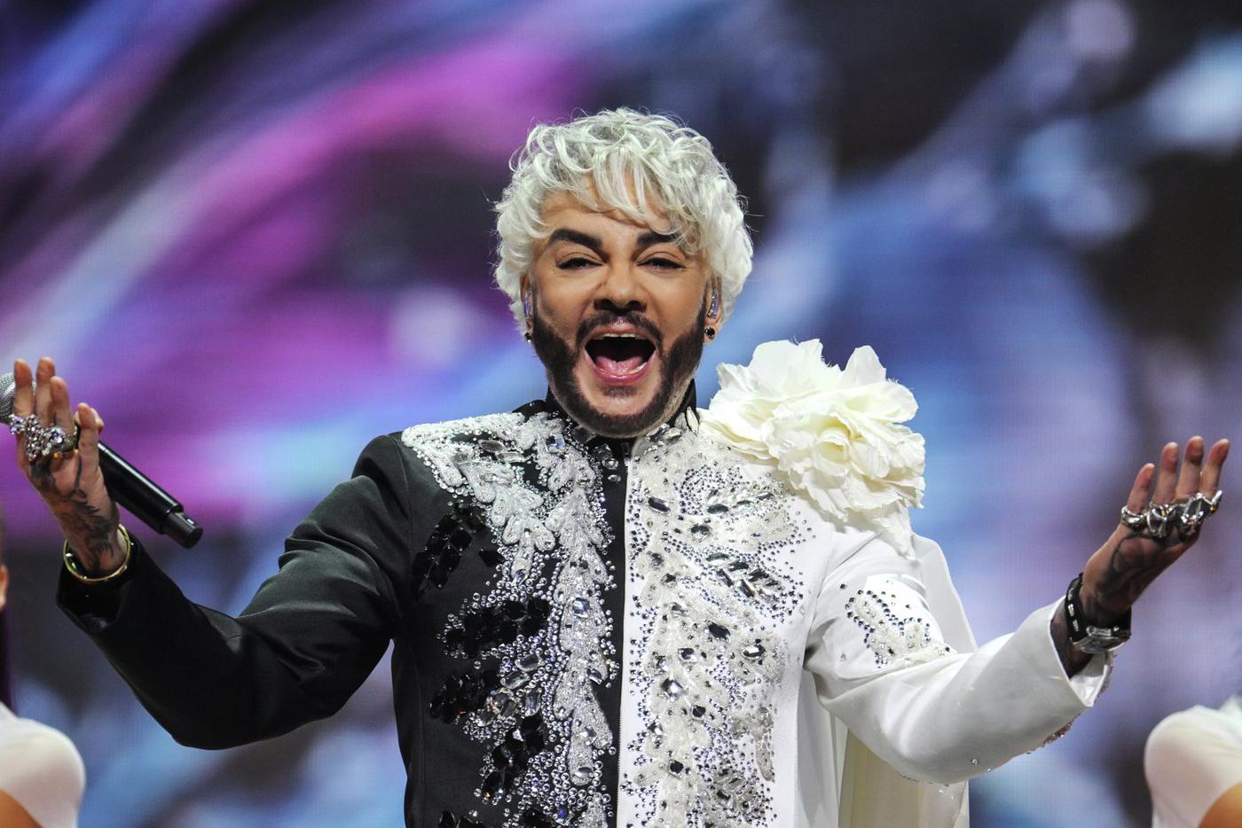 "Будет мальчик, мужик!": Филипп Киркоров со сцены объявил о скором рождении третьего ребёнка