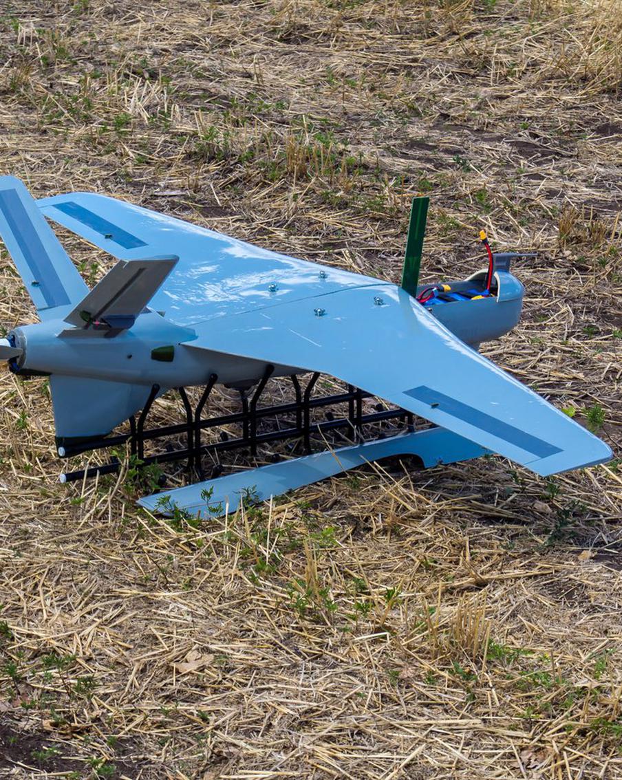 Пять человек пострадали от серной кислоты в Вологодской области из-за дрона ВСУ. Из-за атаки украинского дрона на трубопровод с серной кислотой пострадали пять человек. Один из них находится в тяжёлом состоянии