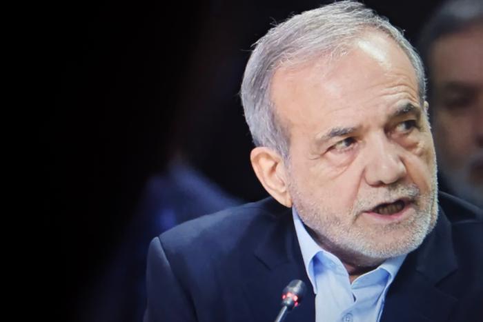 Президент Ирана назвал условия, при которых страна вернётся за стол переговоров с США