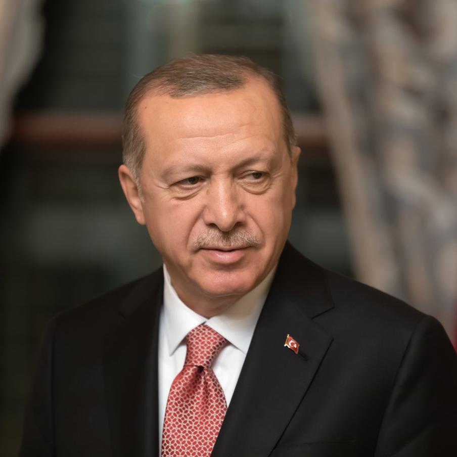 Турция введёт налоговые льготы для новых резидентов из-за рубежа. Турецкий президент Реджеп Тайип Эрдоган предложил ввести в Турции налоговые каникулы для иностранных специалистов на 20 лет, если те раньше не были турецкими резидентами