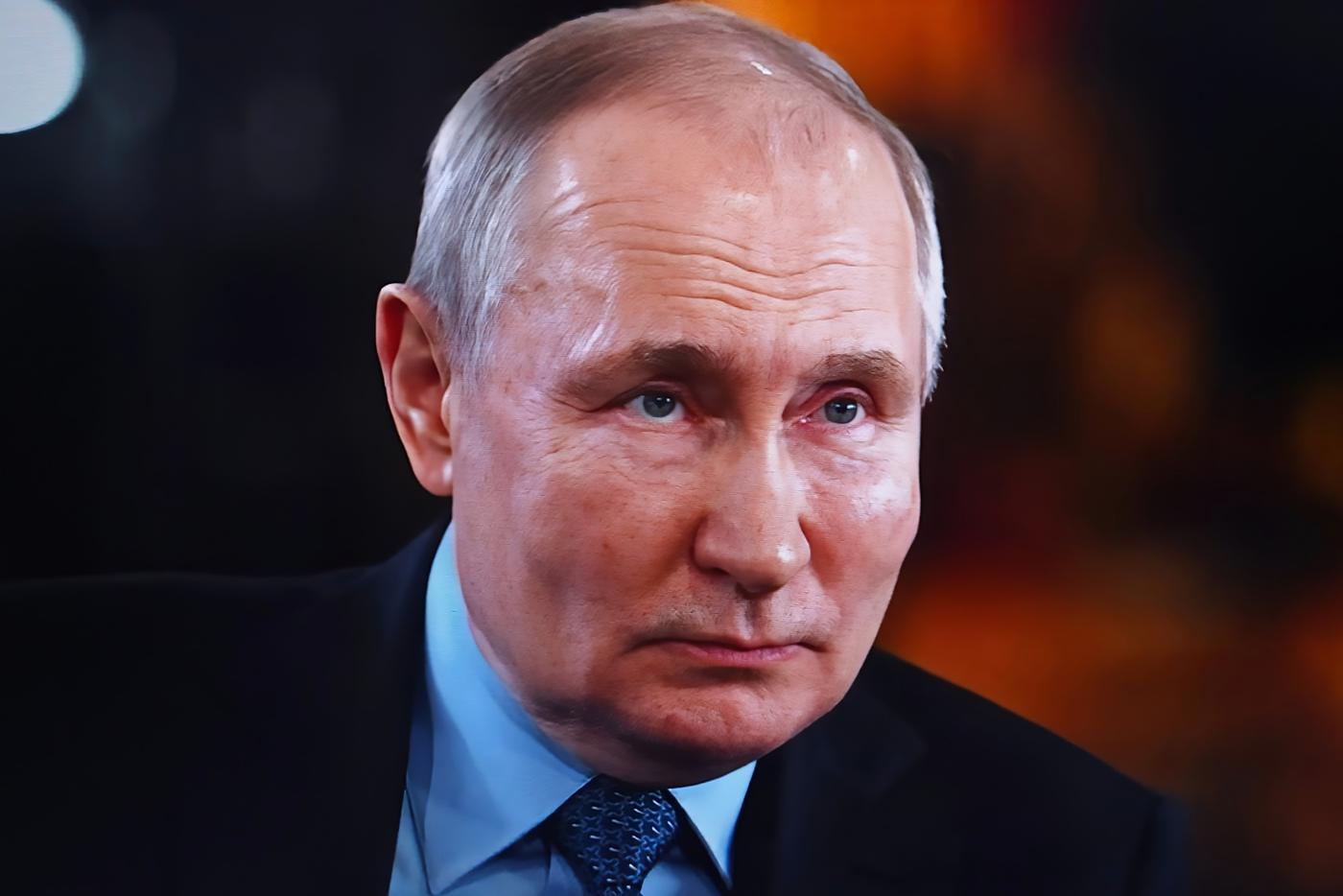 Владимир Путин поблагодарил участников освобождения Курской области из КНДР