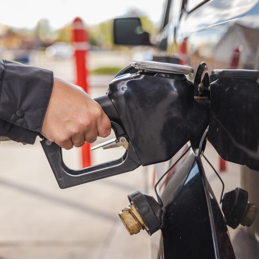 Глава РФПИ заявил о неизбежном энергокризисе в Европе и Британии уже в мае. Руководитель Российского фонда прямых инвестиций (РФПИ) и один из участников мирных переговоров по Украине Кирилл Дмитриев предрёк Евросоюзу и Великобритании масштабный энергокризис в мае