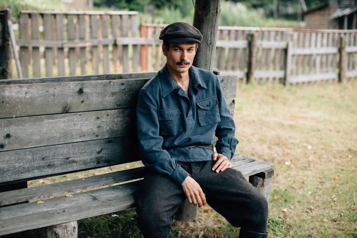 "Искал, какие привычки оставляет в человеке война": Кирилл Кузнецов про главную роль в сериале "Берега любви"