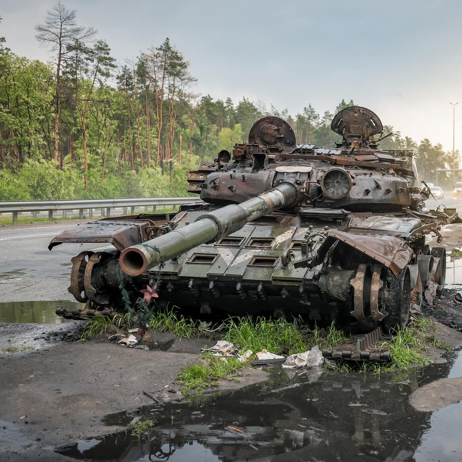 ТАСС: ВСУ понесли колоссальные потери под Гуляйполем. По информации ТАСС, полученной от российских силовых структур, Вооружённые силы Украины понесли серьёзные потери в районе Гуляйполя, пытаясь удержать Воздвижевку. Сообщается, что в числе особо пострадавших оказались 210-й отдельный штурмовой полк и полк "Шквал"