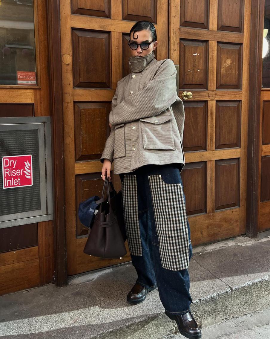 Секонд-хенды богаты на уникальные и необычные экземпляры.