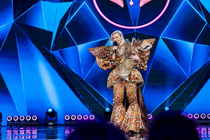 "Были обмороки": Дмитрий Журавлёв и Полина Гагарина рассказали про финал шоу "Маска"