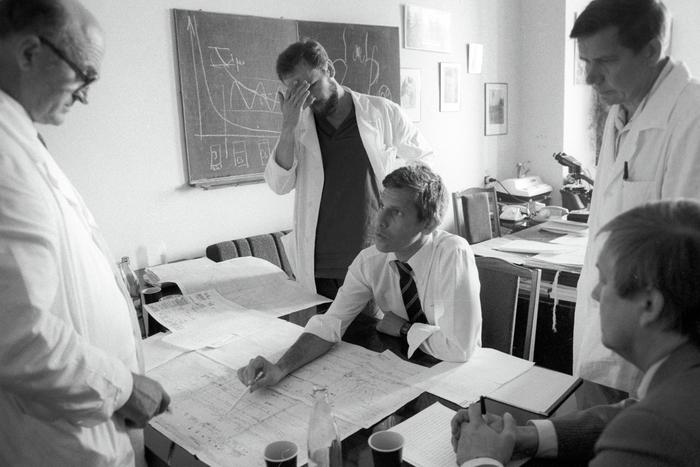 "Ко мне приставили агента КГБ – врача по профессии": как онколог из США Роберт Гейл спасал чернобыльских пациентов