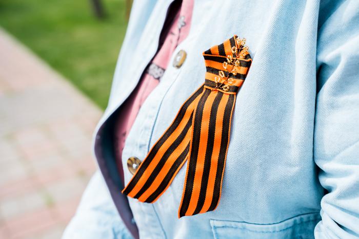 В Берлине на День Победы запретят георгиевскую ленточку – реакция Захаровой