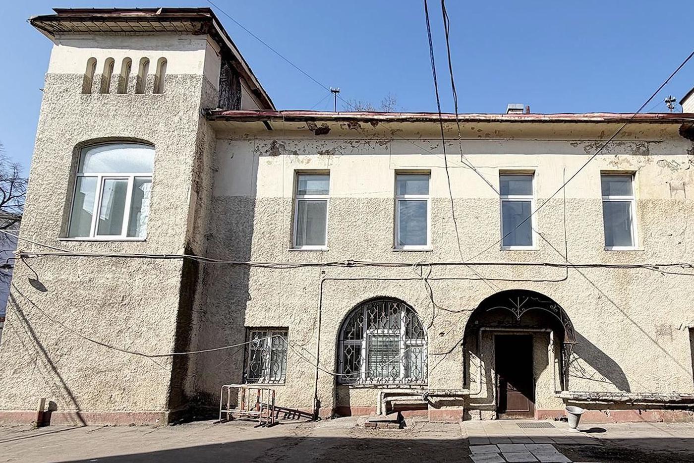 Московские реставраторы обнаружили историческую печь в Старомонетном переулке