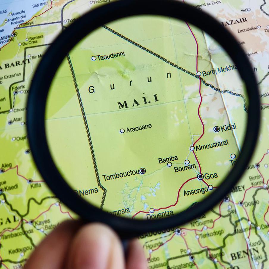 МИД РФ: "Африканский корпус" понёс потери после атаки повстанцев в Мали. Заместитель главы МИД России Георгий Борисенко, выступая на заседании комитета Совета Федерации по международным делам, сообщил о жертвах среди военнослужащих российского "Африканского корпуса" в результате недавних нападений в Мали