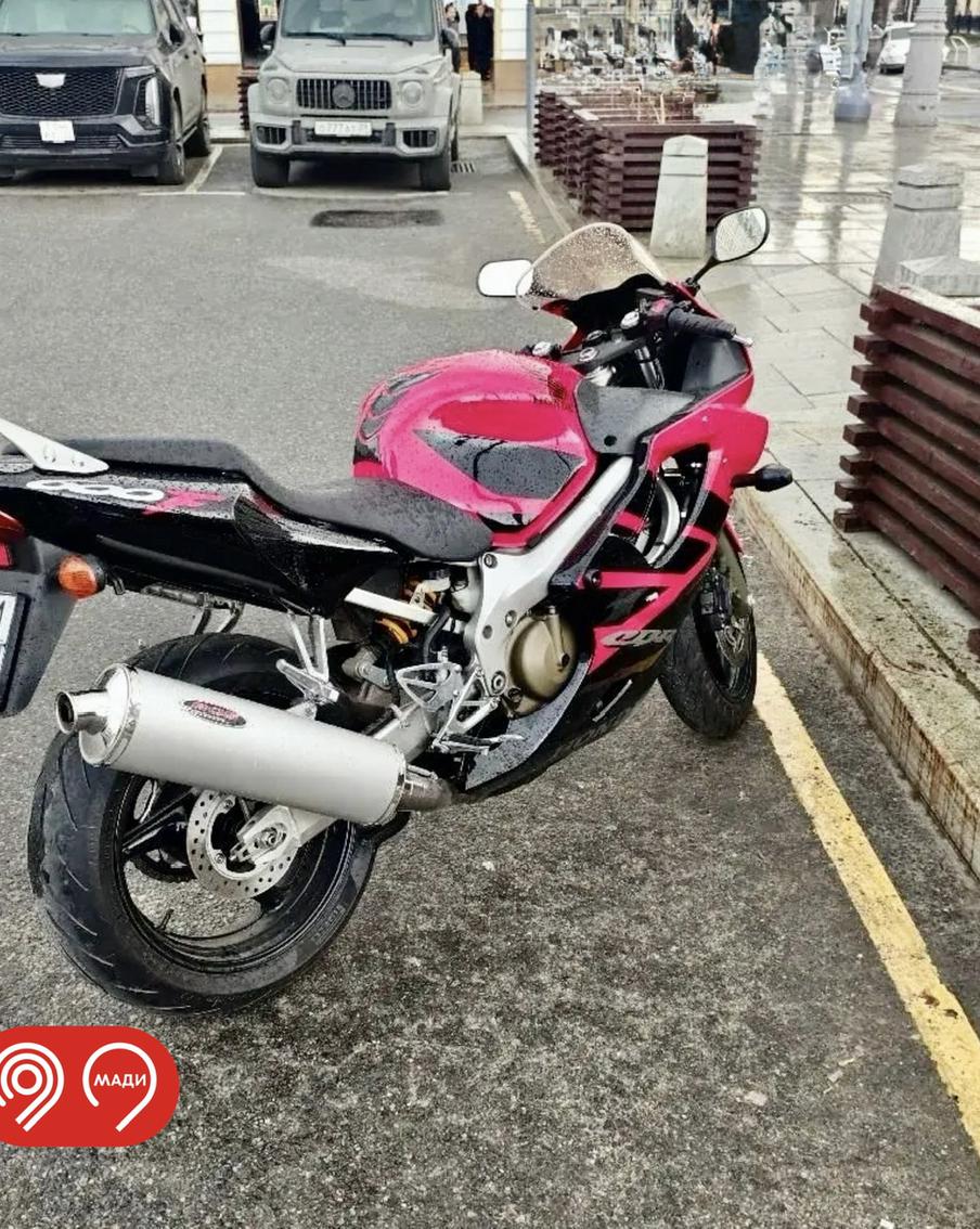 В МАДИ напомнили мотоциклистам о правилах остановки и стоянки