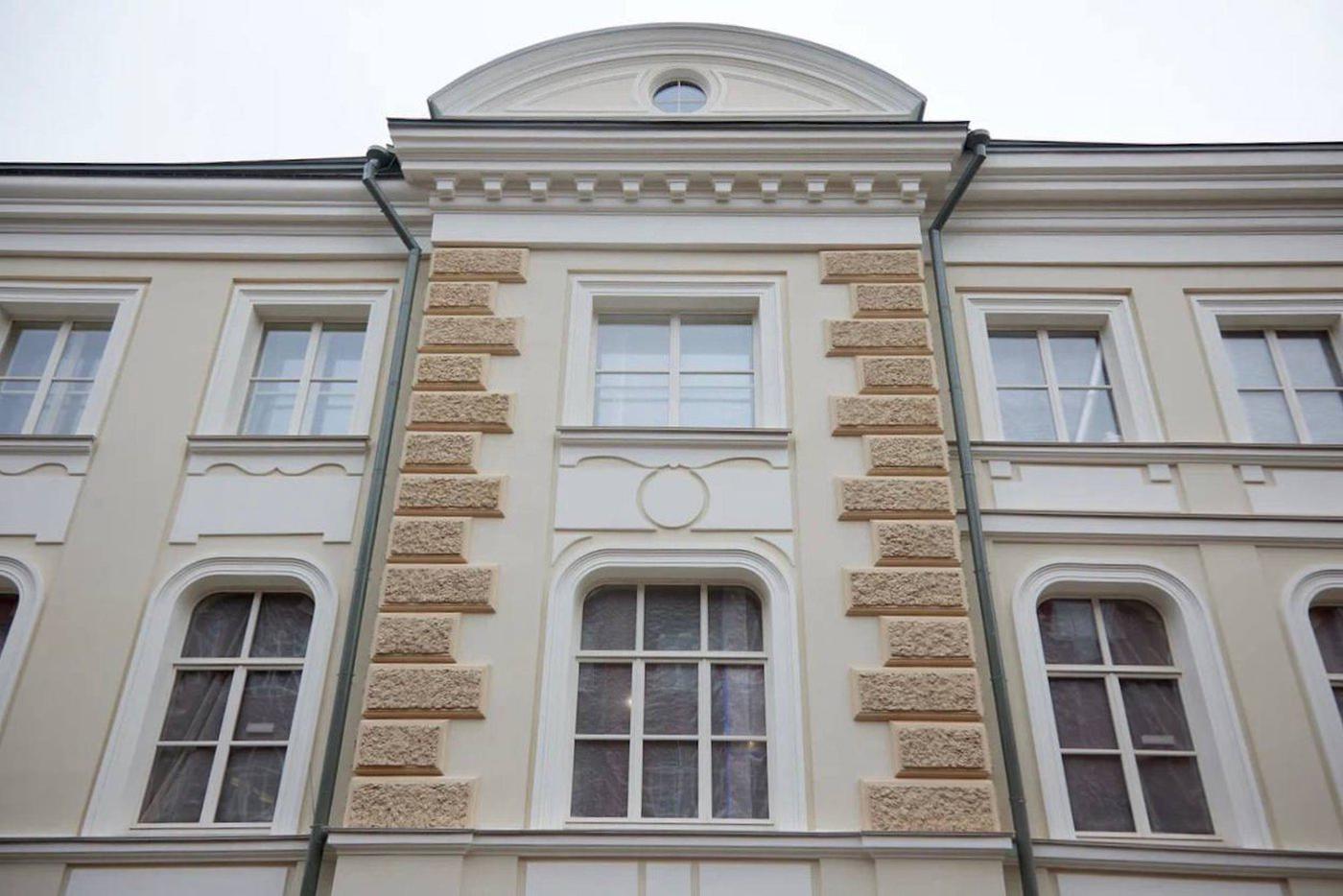 Бывший анатомический корпус МГУ на Моховой улице.