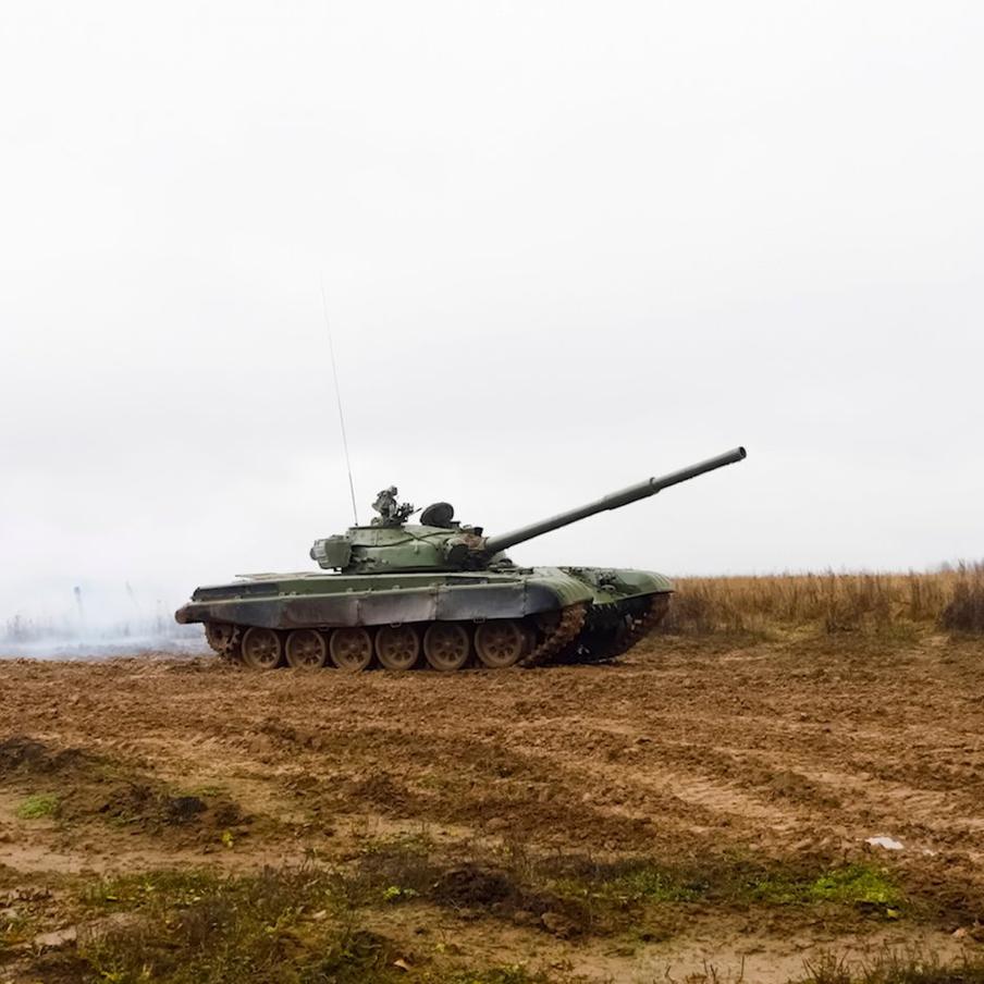 Журнал The National Interest назвал российский Т-72 лучшим танком в мире. Российский танк Т-72 занял первое место в рейтинге боевых машин, составленном журналом The National Interest