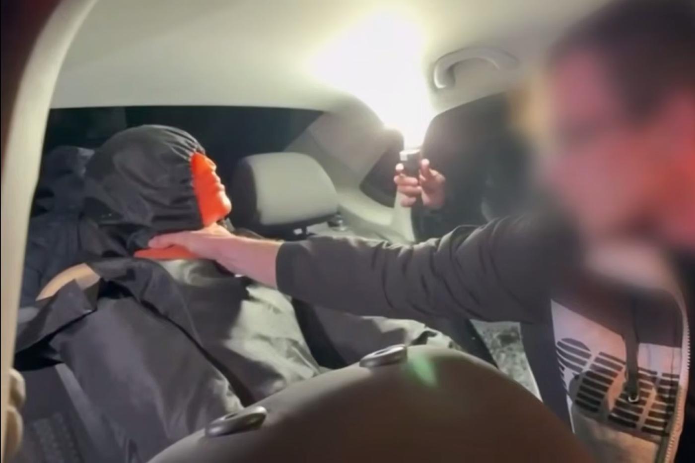 В Краснодарском крае мужчина показал, как убивал 11-летнюю девочку