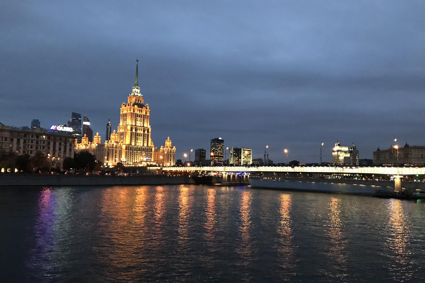 В Москве в среду ожидаются мокрый снег, дождь и аномальный холод до плюс 5