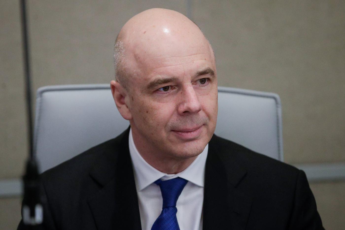 Силуанов посоветовал инвестировать хранящиеся "под подушкой" деньги