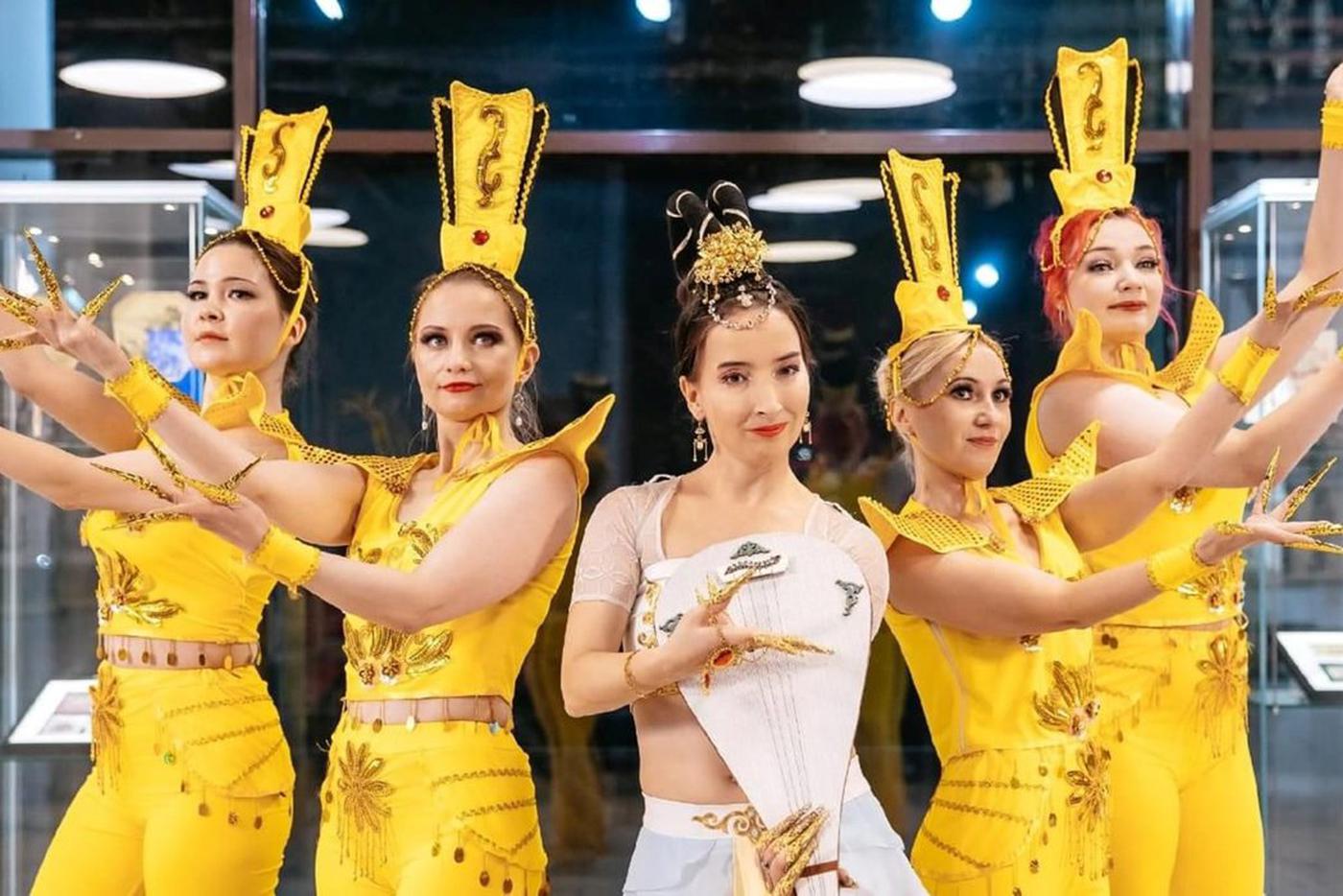 На занятия танцами разных стран мира приглашают культурные центры Москвы