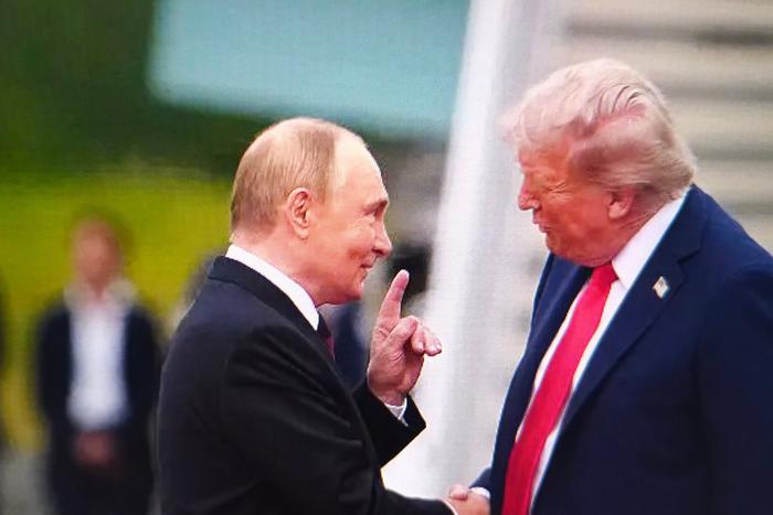 Добьётся ли Россия мира на Украине после телефонного разговора Трампа и Путина