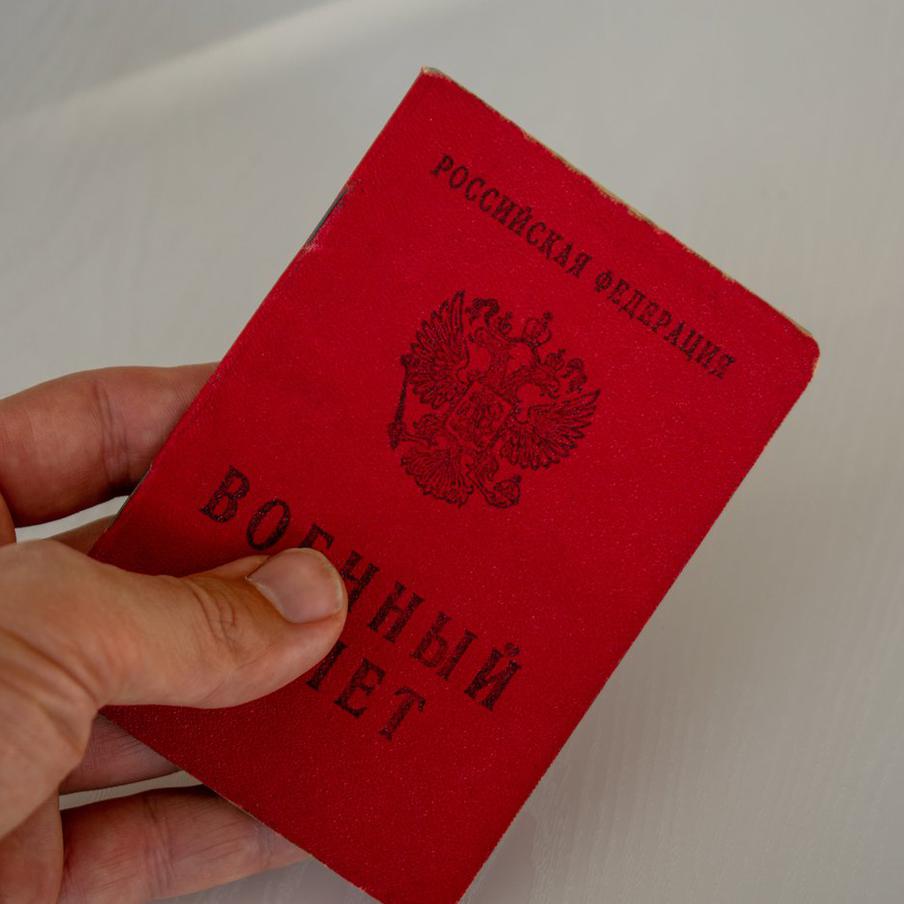 В России расширили перечень профессий для альтернативной службы. Перечень профессий и должностей, подходящих для прохождения альтернативной гражданской службы в Российской Федерации, был расширен до 363 пунктов. Вступает в силу новый приказ Министерства труда РФ