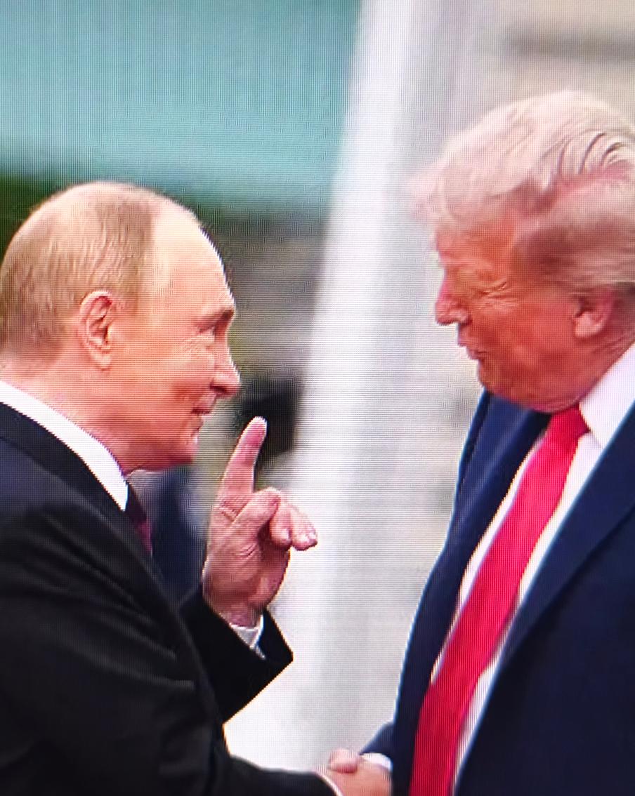 Стало известно, достигли ли общего мнения по отношению к Киеву Владимир Путин и Дональд Трамп