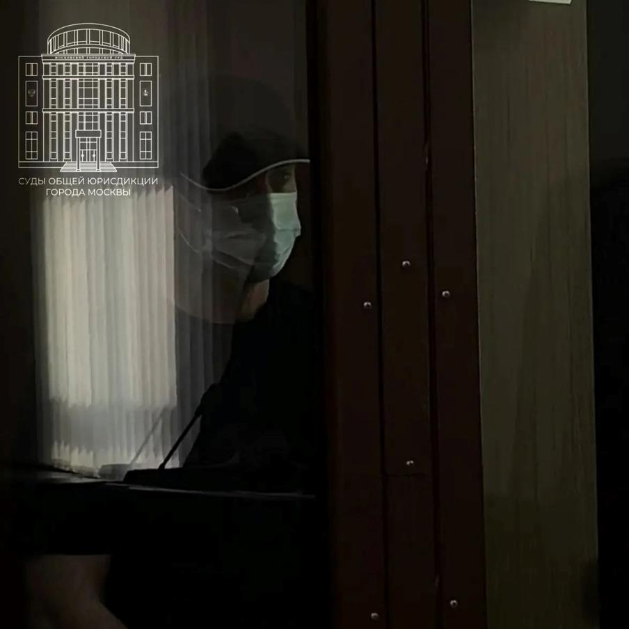 В Москве вынесли приговор киллеру из "банды спецназовцев". Помимо лишения свободы суд частично удовлетворил требования потерпевших о возмещении ущерба – с осуждённого взыскано 48 млн рублей