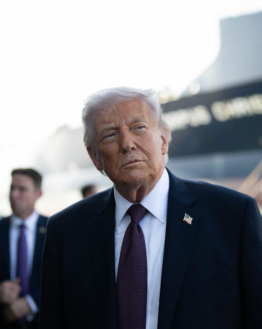 Трамп выразил желание продлить трёхдневное перемирие между Россией и Украиной. Американский президент заявил, что вступившее в силу 9 мая трёхдневное перемирие между Россией и Украиной может быть продлено сторонами конфликта