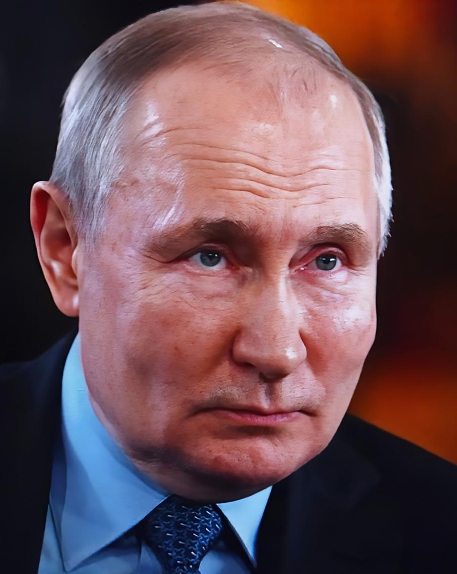 Владимир Путин заявил о возможном скором завершении конфликта на Украине. Российский президент предположил, что продолжающиеся боевые действий на Украине находятся в своей завершающей стадии