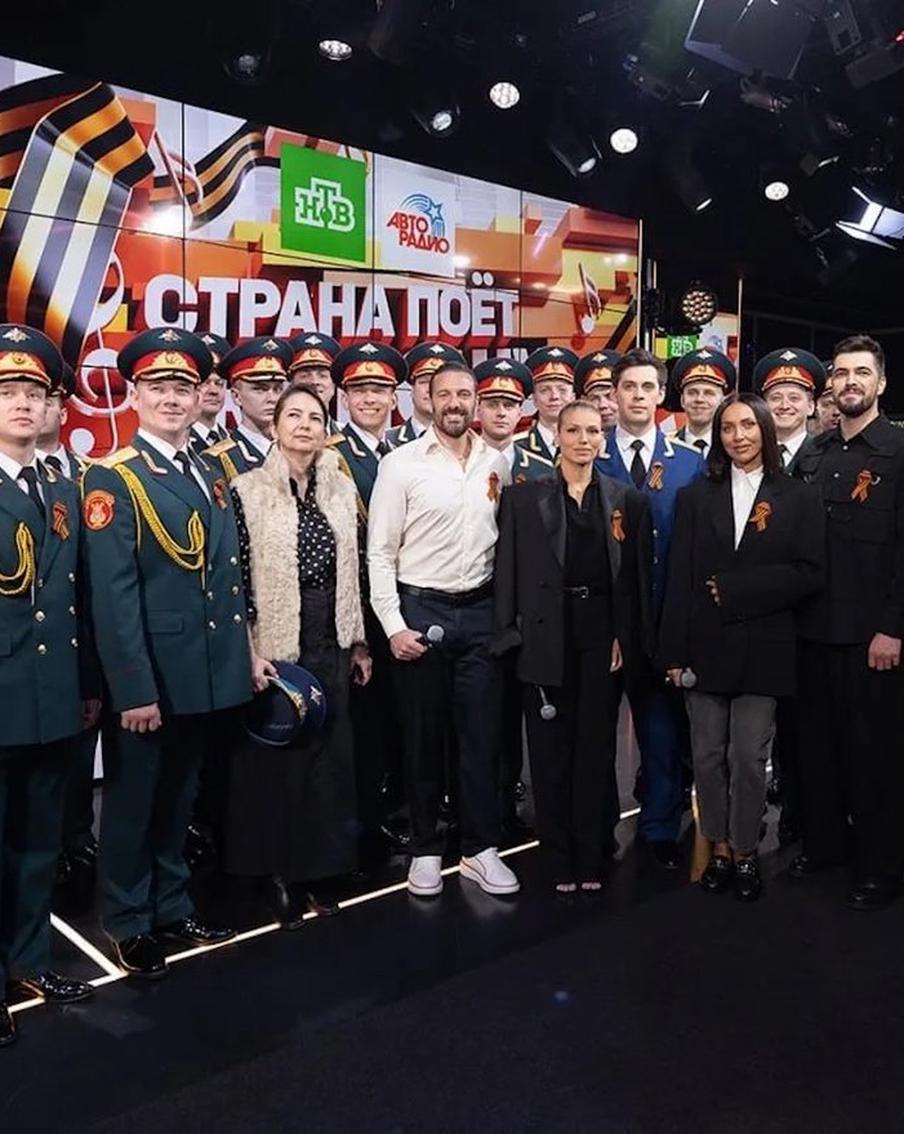 Как россияне исполнили "Катюшу" на всю страну в День Победы
