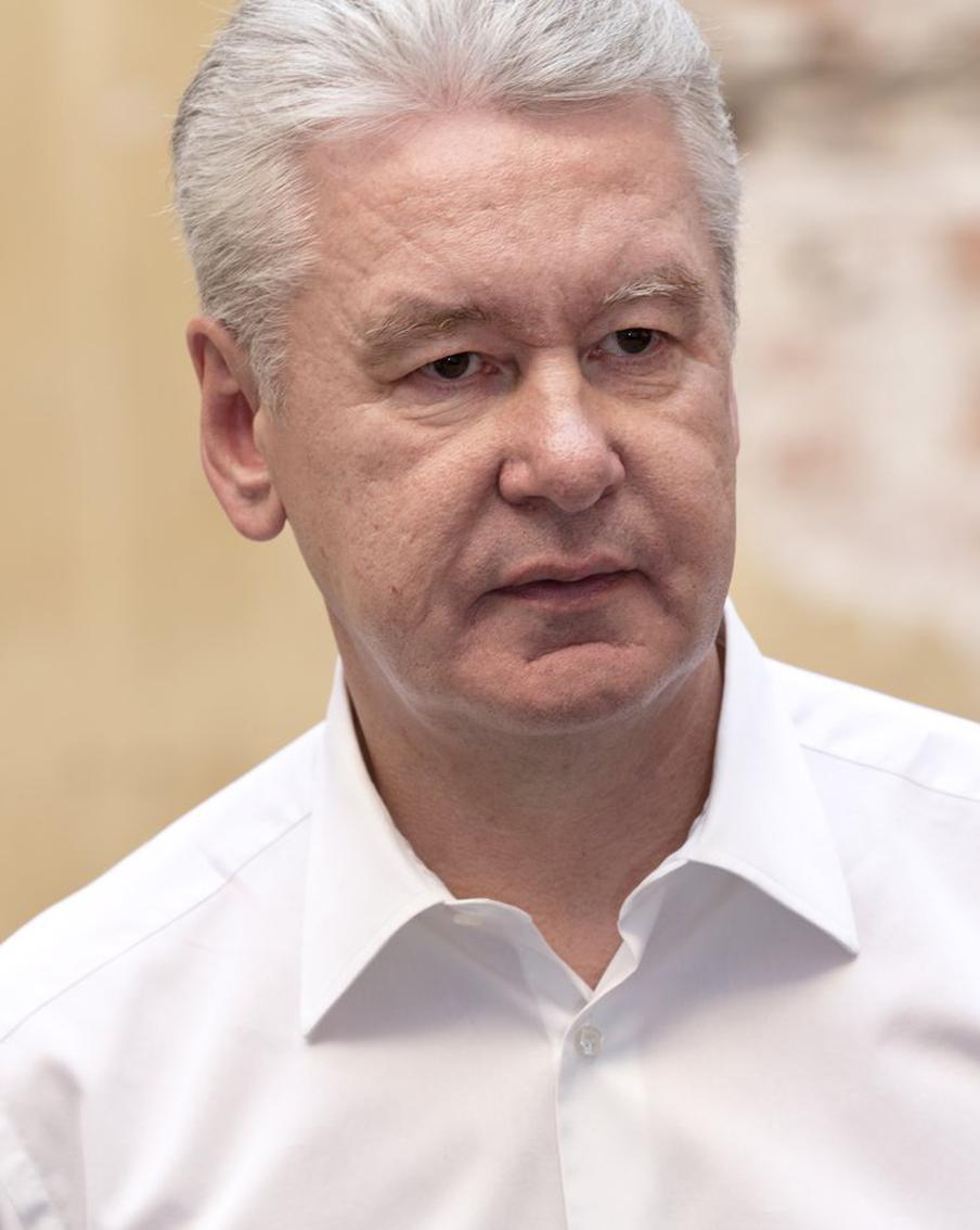 Собянин: Сбит ещё один БПЛА, летевший на Москву. Дежурные расчёты противовоздушной обороны столичного региона засекли и сбили очередной дрон киевского режима, направлявшийся в сторону города