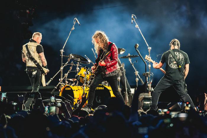 Рок-аномалия: Metallica сыграла сиртаки и устроила землетрясение в Афинах