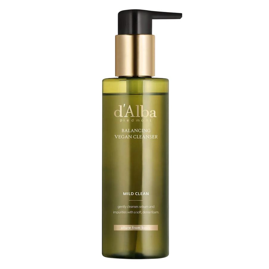 Мягкий гель для умывания d'Alba Mild Skin Balancing Vegan Cleanser (2290 ₽)