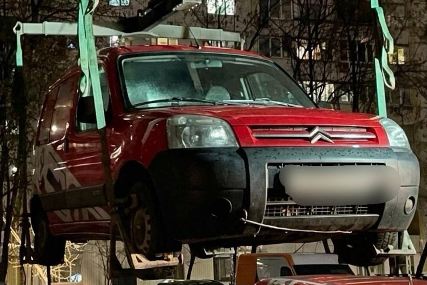 В Москве у неплательщиков штрафов арестовали автомобили