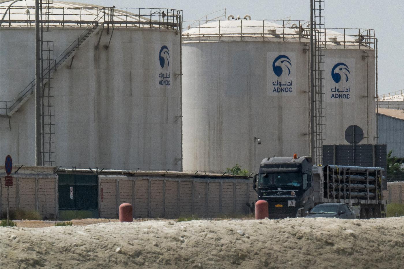 ОАЭ намерены запустить нефтепровод в обход Ормузского пролива
