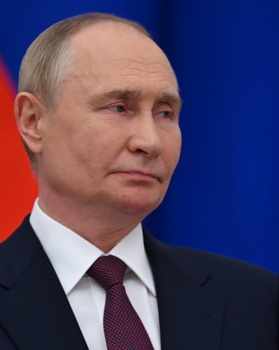 Путин: отношения России и Китая вышли на беспрецедентно высокий уровень. Президент Российской Федерации Владимир Путин во время встреч с председателем КНР Си Цзиньпином заявил, что российско-китайские взаимоотношения достигли беспрецедентно высокого уровня, представляя собой эталон всеобъемлющего партнёрства и стратегического взаимодействия