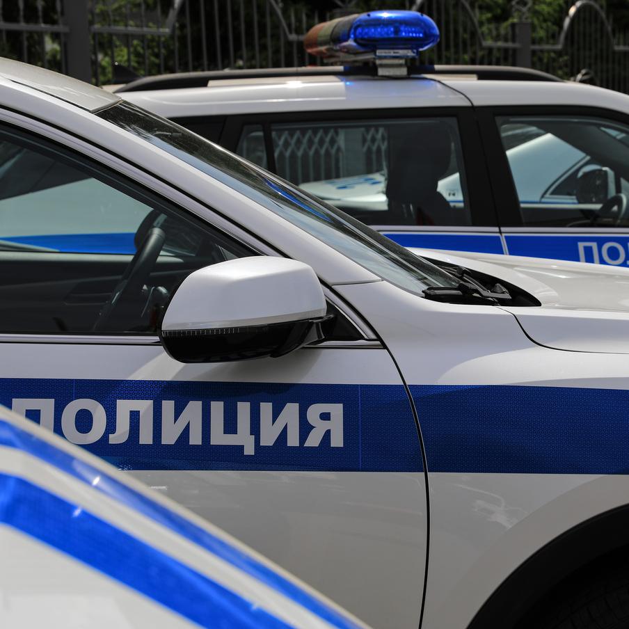 В МВД заявили о предотвращении 52 нападений на учебные организации с начала года. На пленарном заседании XX Всероссийского специализированного форума "Антитеррор", который проходил в Красноярске с 20 по 22 мая и собрал более двух тысяч участников, заместитель начальника Главного управления МВД России по противодействию экстремизму Александр Богданов поделился важной информацией
