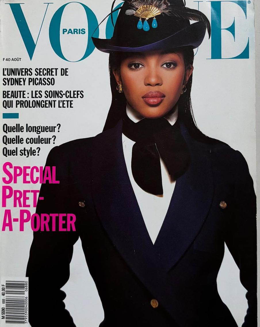 Первая обложка французского Vogue с темнокожей моделью – Наоми Кэмпбелл.