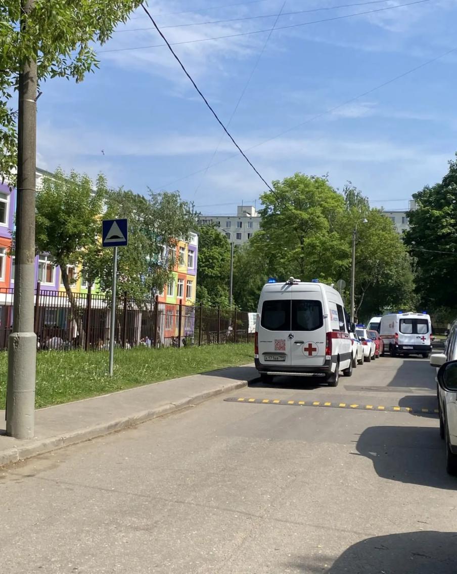 Что произошло с подростками, которые взорвали петарду на юге Москвы