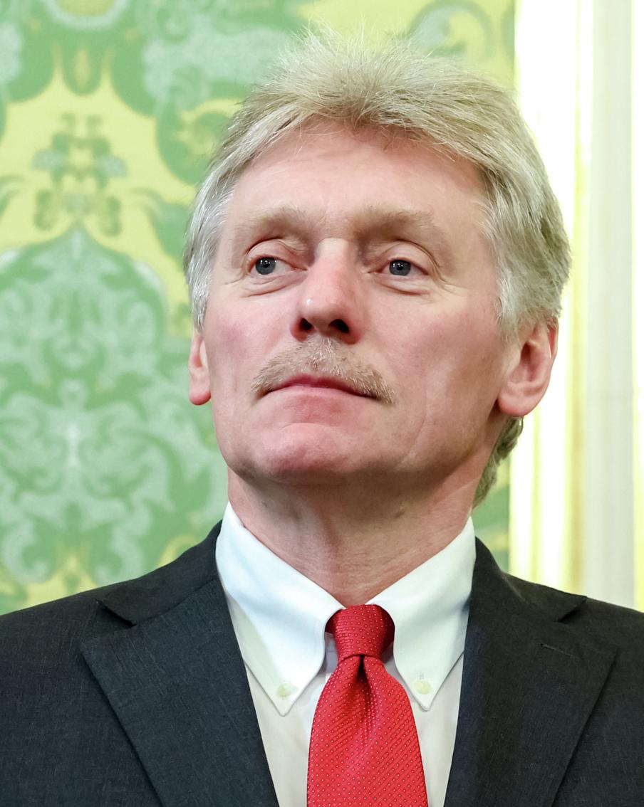 Дмитрий Песков жёстко ответил Киеву за обстрел колледжа в ЛНР. Официальный представитель Кремля заявил, что киевский режим должен понести ответственность за это чудовищное преступление