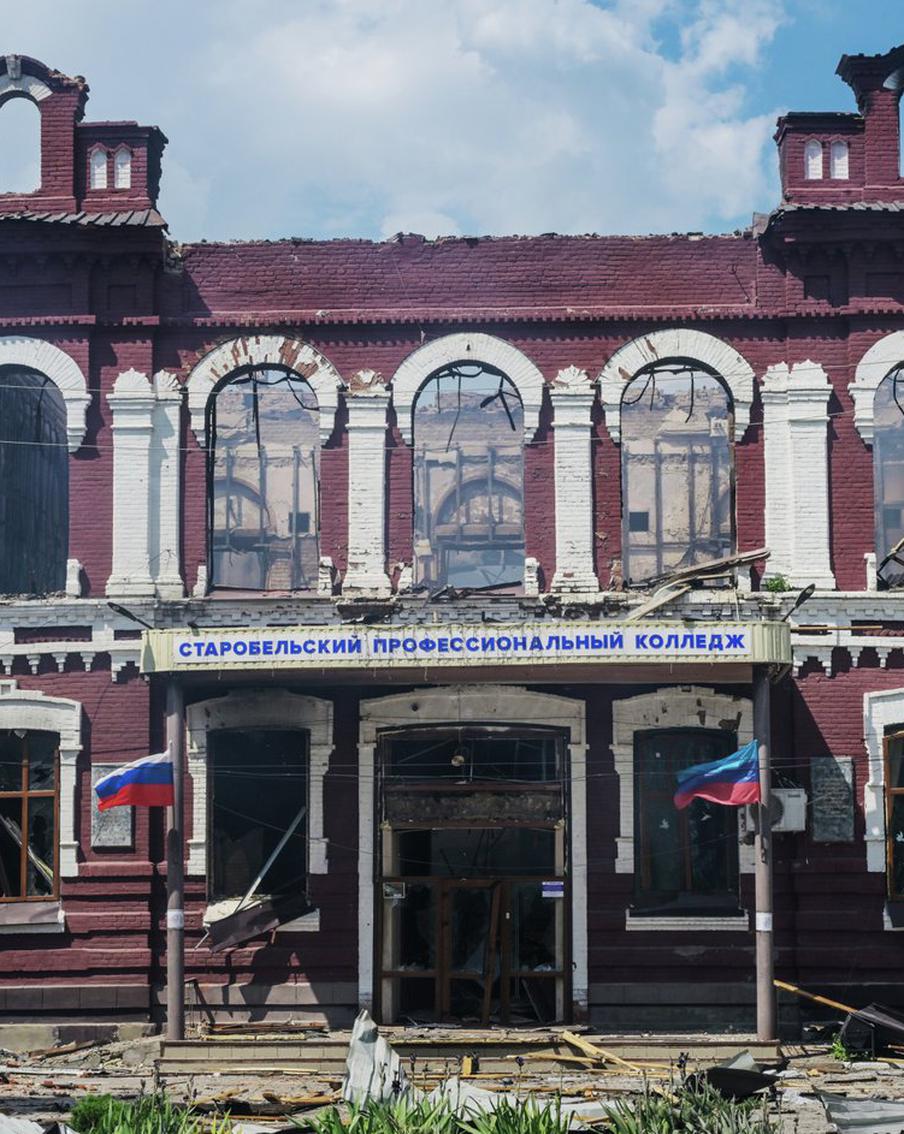 Судьба 11 студентов атакованного ВСУ колледжа в Старобельске остаётся неизвестной. По словам главы ЛНР Леонида Пасечника, судьба одиннадцати студентов, которые учились в учебном заведении в Старобельске и стали жертвами нападения украинских военных, остаётся неизвестной