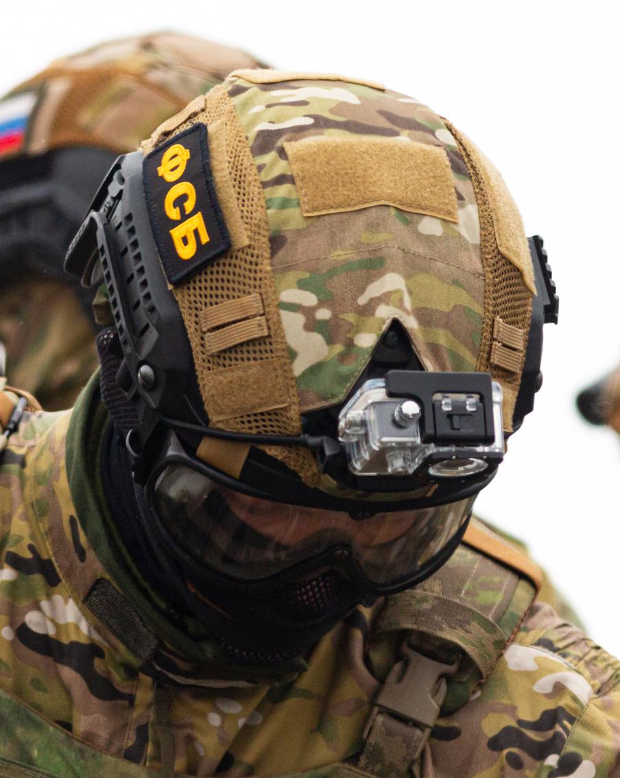 Силовики предотвратили очередной теракт на территории Белгородской области. Попытка активировать взрывное устройство в людном месте жительницей Белгородской области по заданию украинских спецслужб была сорвана правоохранительными органами