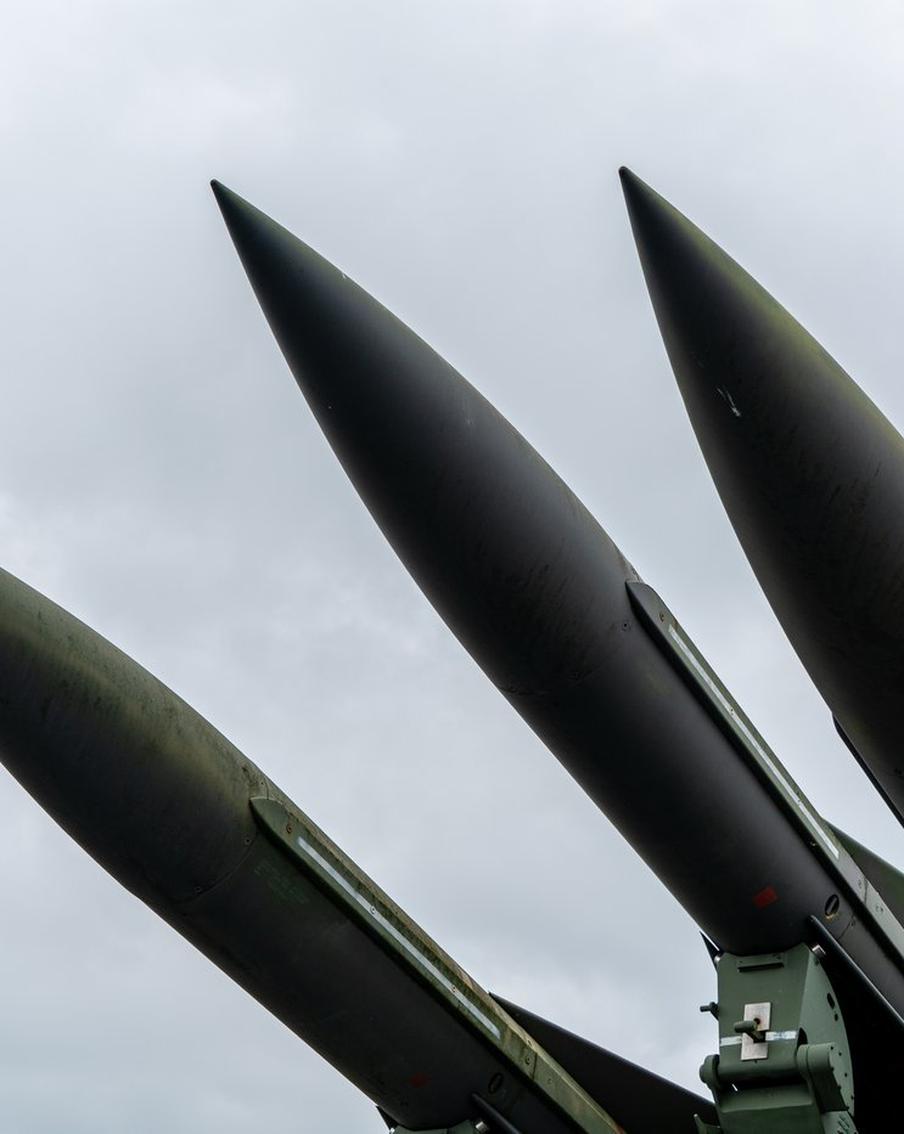 Военными РФ нанесены удары по используемым ВСУ объектам энергетики. Министерство обороны Российской Федерации опубликовало информацию о том, что Российская армия нанесла удары по военным объектам и энергетической инфраструктуре, которые используются украинскими вооружёнными силами