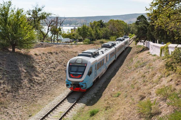 В Крыму закрыли одну из железнодорожных станций для посадки и высадки пассажиров