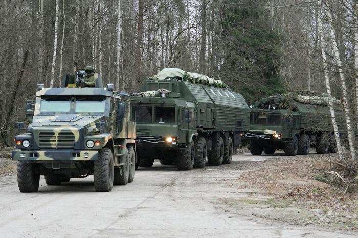 Российские военные могли атаковать Украину ракетами "Орешник" после теракта ВСУ в Старобельске