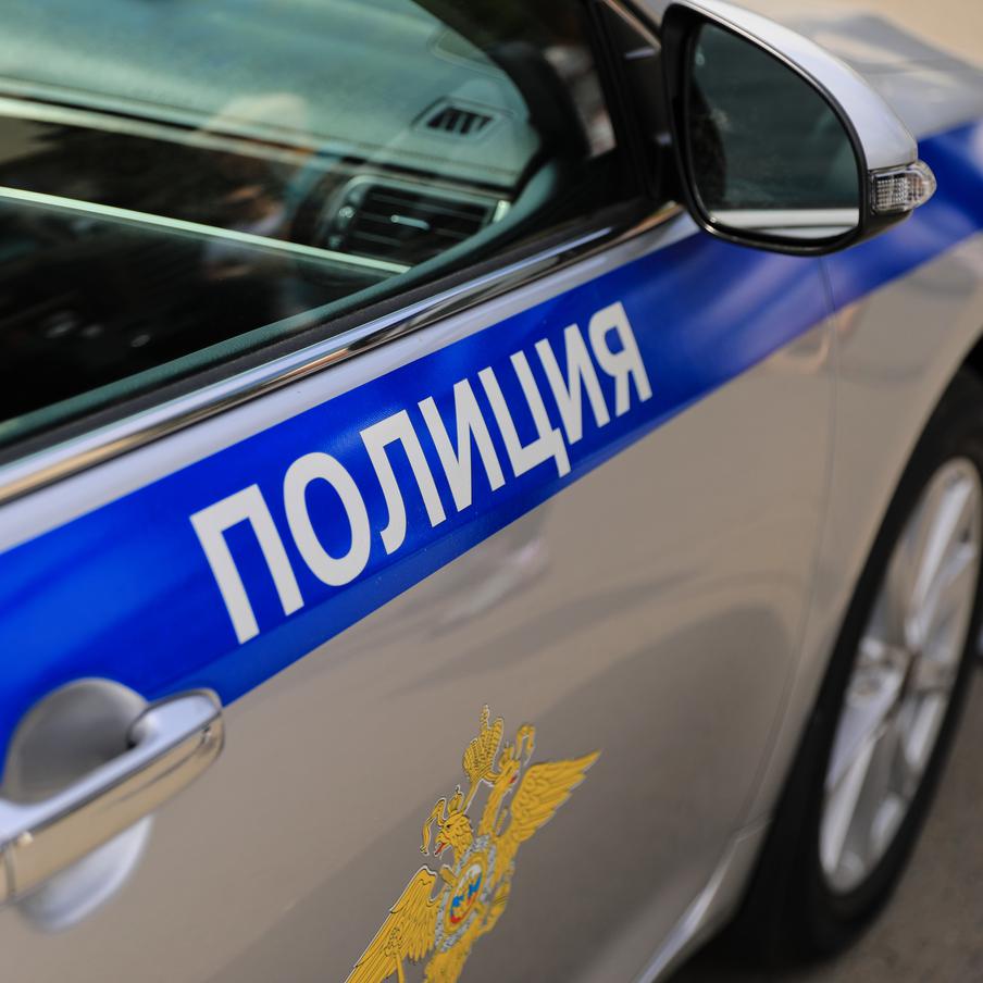 В Москве бесследно пропал популярный стример Иван Insider. Российского стримера уже неделю ищут в столице после того, как он пропал незадолго до своего вылета в Сербию. Вместе с ним исчезла супруга мужчины