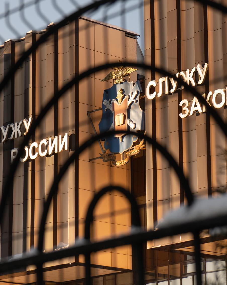 Генерала Макарова назначили замминистра внутренних дел. По сообщению источника, генерал-майор внутренней службы Алексей Макаров назначен новым заместителем министра внутренних дел Владимира Колокольцева