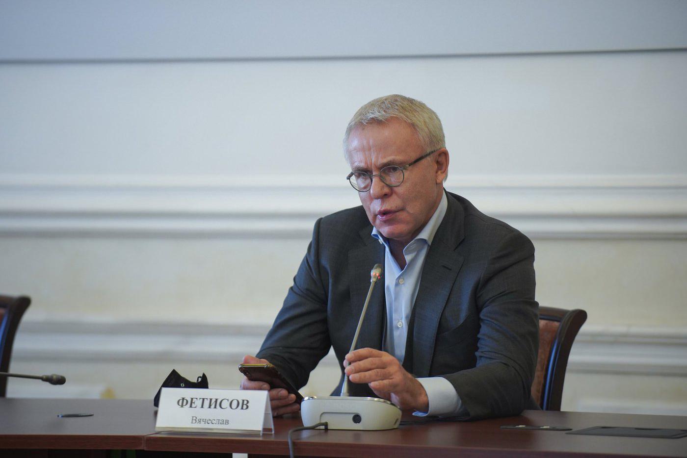 Майоров и Фетисов объяснили, почему сборную ещё не вернули на международные турниры